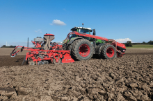 KUHN HR rotorharve med BTFR såskærsarrangement