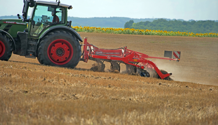 KUHN Cultimer L 400 R liftophængt dybdeharve