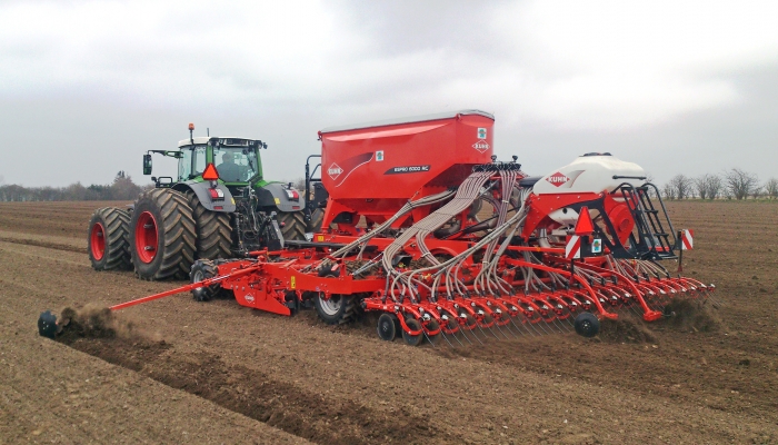 KUHN ESPRO 6000 RC universalsåmaskine med KUHN SH 600 frøsåmaskine