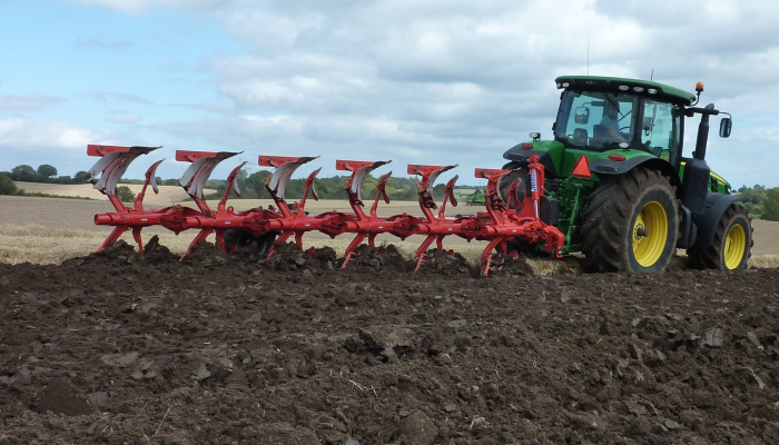 KUHN Vari Master L NSH, 6 furet med VL-risteunderplov